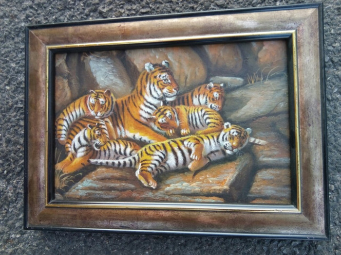 Ulei pe p&acirc;nză familie de tigrii