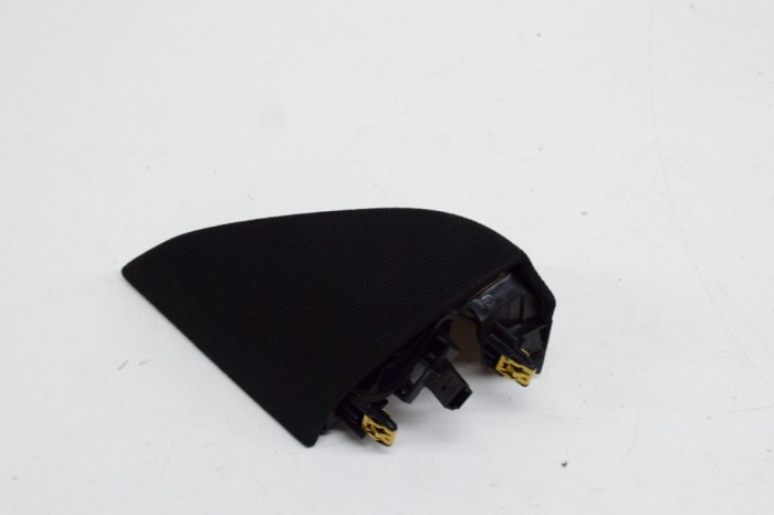 Difuzor ușă st&acirc;nga față TESLA MODEL 3 2020 OEM: 1079741-00-A,1095657-00-F 16048853