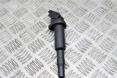 Bobina de inducție de &amp;icirc;naltă tensiune BMW 5 F10 2015 OEM: 7594937,0221504470 14831210 foto