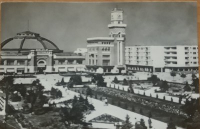 Carte postala (ilustrata) - Ploiesti Halele Centrale 1966 foto