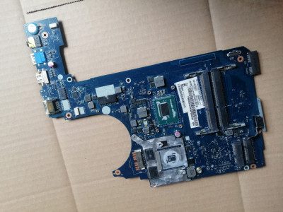 Placa de baza Lenovo IdeaPad U510 vitu5 la-8972p i5-3337U DEFECTA !!! foto