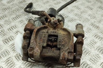 Etrier de fr&amp;acirc;nă dreapta spate VW GOLF VII 5G1, BQ1, BE1, BE2 2018 OEM: 8V0615424D,5Q0615406DB 30665984 foto