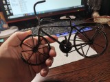 Bicicleta vintage in miniatura