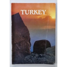 TURKEY by ILHAN AKSIT , 1988 , COPERTA CU URME DE INDOIRE