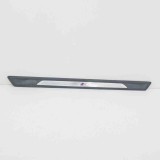 Ornament prag dreapta față BMW 2 Coupe F22, F87 2016 OEM: 8055499,8937914,8058891