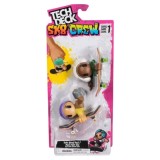 TECH DECH SK8 CREW PACHET 2 SETURI PLACA SI FIGURINA 9.6CM CASCA MOV SI CASTI ALBE