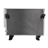 Condensator AC Toyota Hilux 20; motor 2.0, 2.7, 4.0 V6, dimensiuni [mm]: 645x460x16, uscator integrat, iesire 10,1mm, intrare 15,4mm; 8840K020;