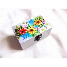 cutie din lemn decorata cu model floral 33784