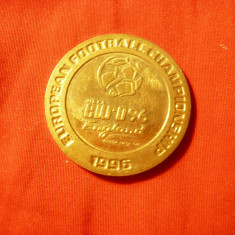 Medalie Campionat European Fotbal Euro 1996 , bronz aurit , d=3,2cm