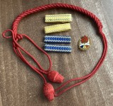 C7 2 - Eghilet pionieri - comunism - eghilet rosu si accesorii specifice - piesa colectie