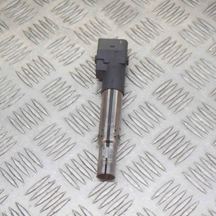 Bobina de inducție de &icirc;naltă tensiune PORSCHE CAYENNE 92A 2013 OEM: 78412003,022905715B 13145983