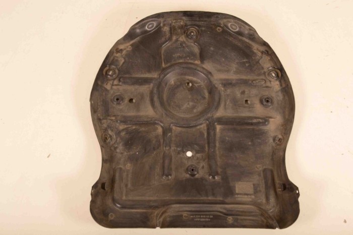 Scut motor central spate MERCEDES-BENZ S W221 2012 OEM: A2216191038,A2216191238