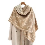 Cumpara ieftin Esarfa casmir jacquart bej geometric