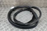 Garnitura ușă st&acirc;nga spate LAND ROVER DISCOVERY SPORT L550 2017 OEM: FK72-253A10-A | 30664388