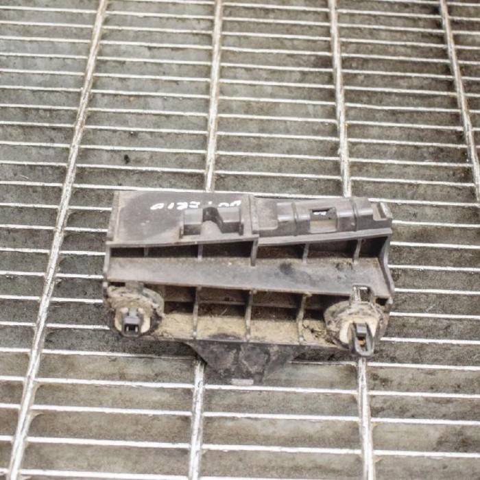 Suport bara de protecție st&acirc;nga spate TOYOTA VERSO _R2_ 2013 OEM: 52563-0F020 10809709