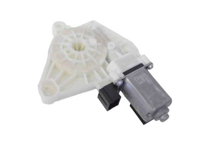 Motor macara geam ușă st&acirc;nga spate VW PASSAT Variant B8 3G5 2018 OEM: 5Q4959802D 20578378