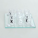 Joc X si 0 cu pahare de shot