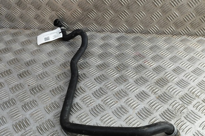 Furtun de lichid de răcire AUDI Q5 FY 2024 OEM: V207-00004A/01,V207-00004A | 31952089