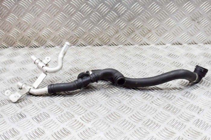 Furtun de lichid de răcire JAGUAR F-PACE X761 2016 OEM: GX73-8A589-AF,G4D3-18B402-AC 15531431