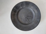 Farfurie ceramica neagra, veche, vintage, 20cm diametru x 3cm inaltime