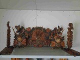 SET 5 PIESE TROFEE DE VANATOARE COARNE DE CAPRIOR ATASATE IN SCULPTURI DE LEMN-236467