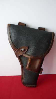 TOC PISTOL, PIELE NEAGRA, VECHI. foto