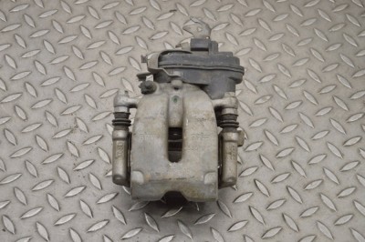 Etrier de fr&amp;acirc;nă dreapta spate BMW 5 G30 2018 OEM: 53019C 17030139 foto