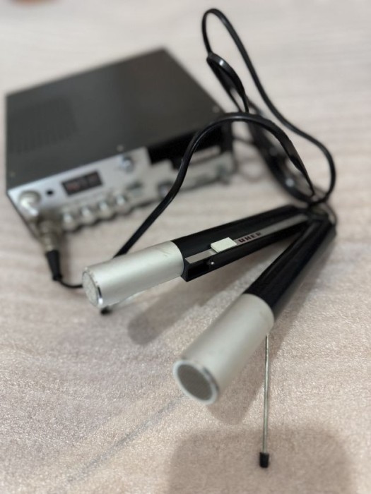 Istorie: Uher CR124 = primul casetofon portabil HIFI si auto-reverse, set functional