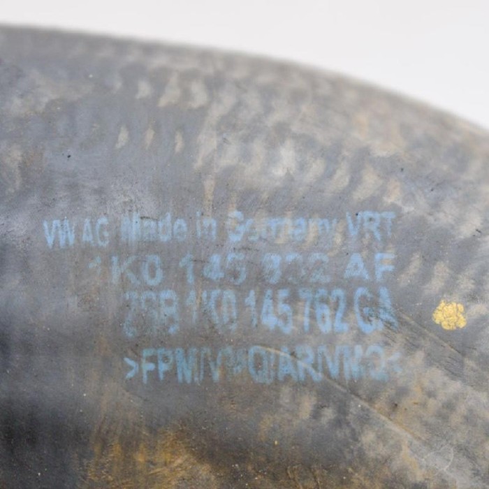 Furtun VW PASSAT Variant B7 365 2011 OEM: 1K0145832AF | 2933544