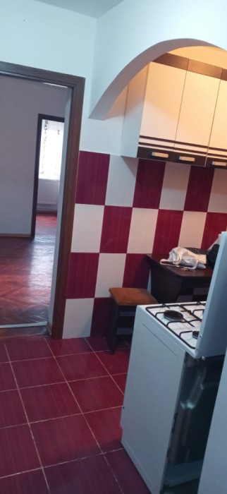 inchiriere apartament 2 camere Tarnaveni ,Mures