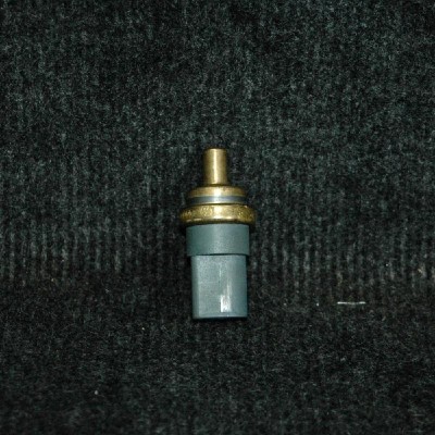 Senzor de temperatură VW GOLF PLUS 5M1, 521 2009 OEM: 06A919501A 1994707 foto