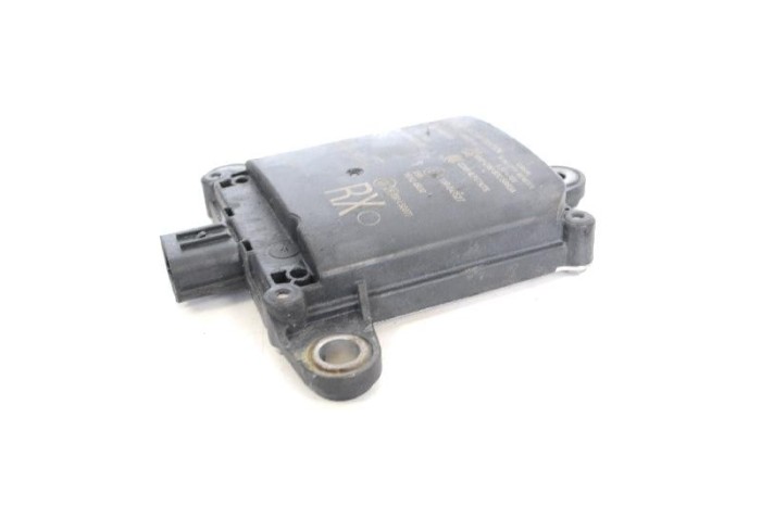 Modul de control unghi mort LEXUS RX _L2_ 2018 OEM: 88162-48030 10801551