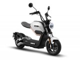 Cumpara ieftin Scuter electric Z-Tech ZT-60-A MIKU MAX EEC, motor 800 W BOSCH, viteza 45km/h - Alb