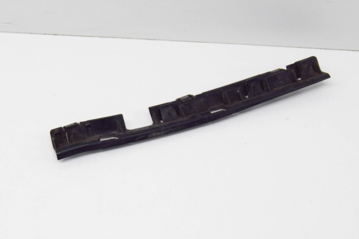 Suport prag lateral st&acirc;nga față BMW 7 F01, F02 2012 OEM: 7183901 11755436
