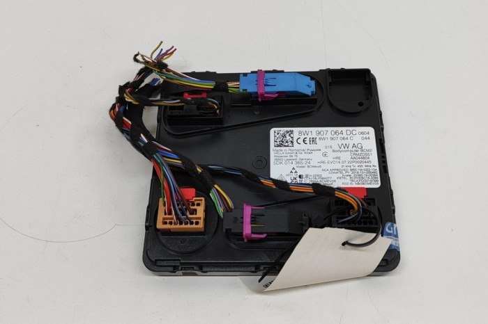 Modul de confort AUDI A5 Sportback F5A 2023 OEM: 8W1907064DC,8W1907064C | 31546617