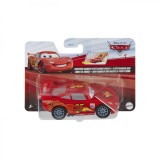 CARS MASINUTA CU SISTEM PULLBACK FULGER MCQUEEN CU ROTI DE CURSE SCARA 1:43, Mattel