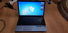 Samsung NP300-e5a.s09it-i5-Hard 750gb-8g Ram-NvidiaOptimusGT520mx 1024mb foto