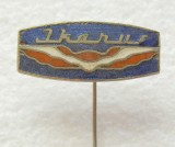 v587 INSIGNA AUTOBUZE IKARUS 25mm STARE EXCELENTA