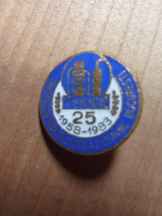 Insigne (3) Industrie tractor TMUCB Bucuresti