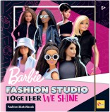 Set de colorat cu activitati Barbie - Fashion Studio PlayLearn Toys, LISCIANI