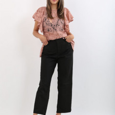 Pantaloni eleganti model evazat Stradivarius