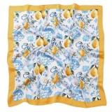 Cumpara ieftin Esarfa satin imprimeu lamaie alb-albastru