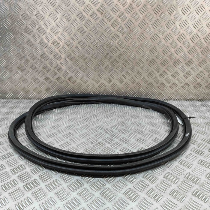 Garnitura ușă dreapta față VW CADDY IV Furgon SAA, SAH 2018 OEM: 2K0837911F