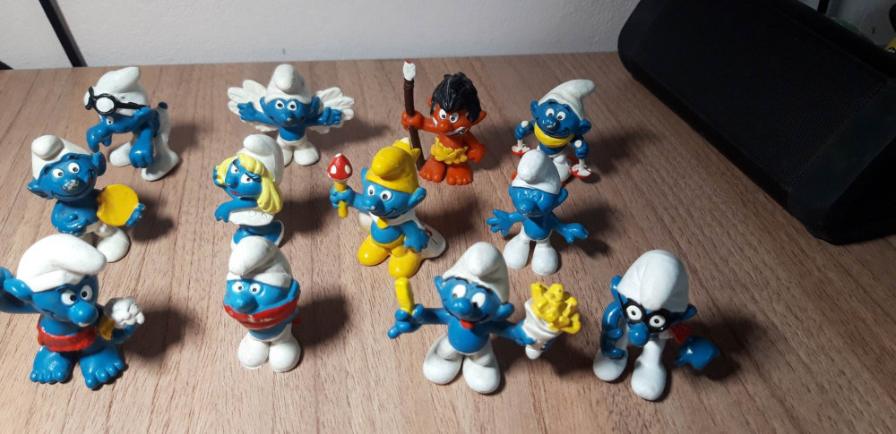 Strumfi, smurfs - 12 figurine strumfi Bully, Schleich, Peyo - set 6 |  Okazii.ro