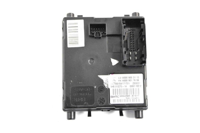 Unitate de control pompa de combustibil ASTON MARTIN DB11 2018 OEM: A0009003113