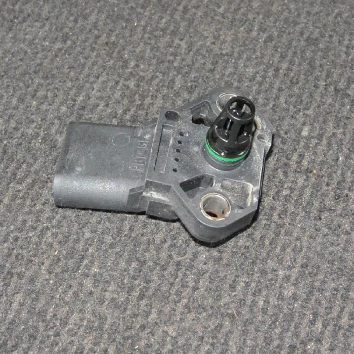 VW TRANSPORTER V T5 Furgon 2007 OEM: 0281002401,038906051C SKU: 2171427