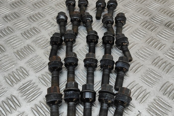 Set prezoane roata PORSCHE CAYENNE Coupe 9YB 2019 OEM: WHT004676A | 30058191