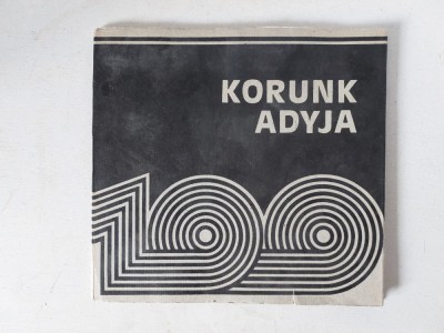 Album arta: KORUNK ADYJA, Korunk Gal&amp;eacute;ria-Sz&amp;uuml;lőf&amp;ouml;ld K&amp;aacute;ntor Lajos (szerk.) Kolozsv&amp;aacute;r, 1977 foto