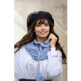 Guler tricotat cu snur si ciucure