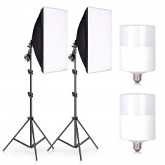 Set de lumini pentru studio cu 2 softbox plus doua becuri LED 20W, suport reglabil 80 - 200 cm, Negru